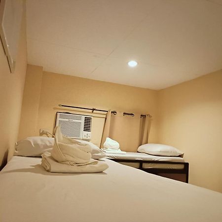 Claytown Pension House Dumaguete City ภายนอก รูปภาพ