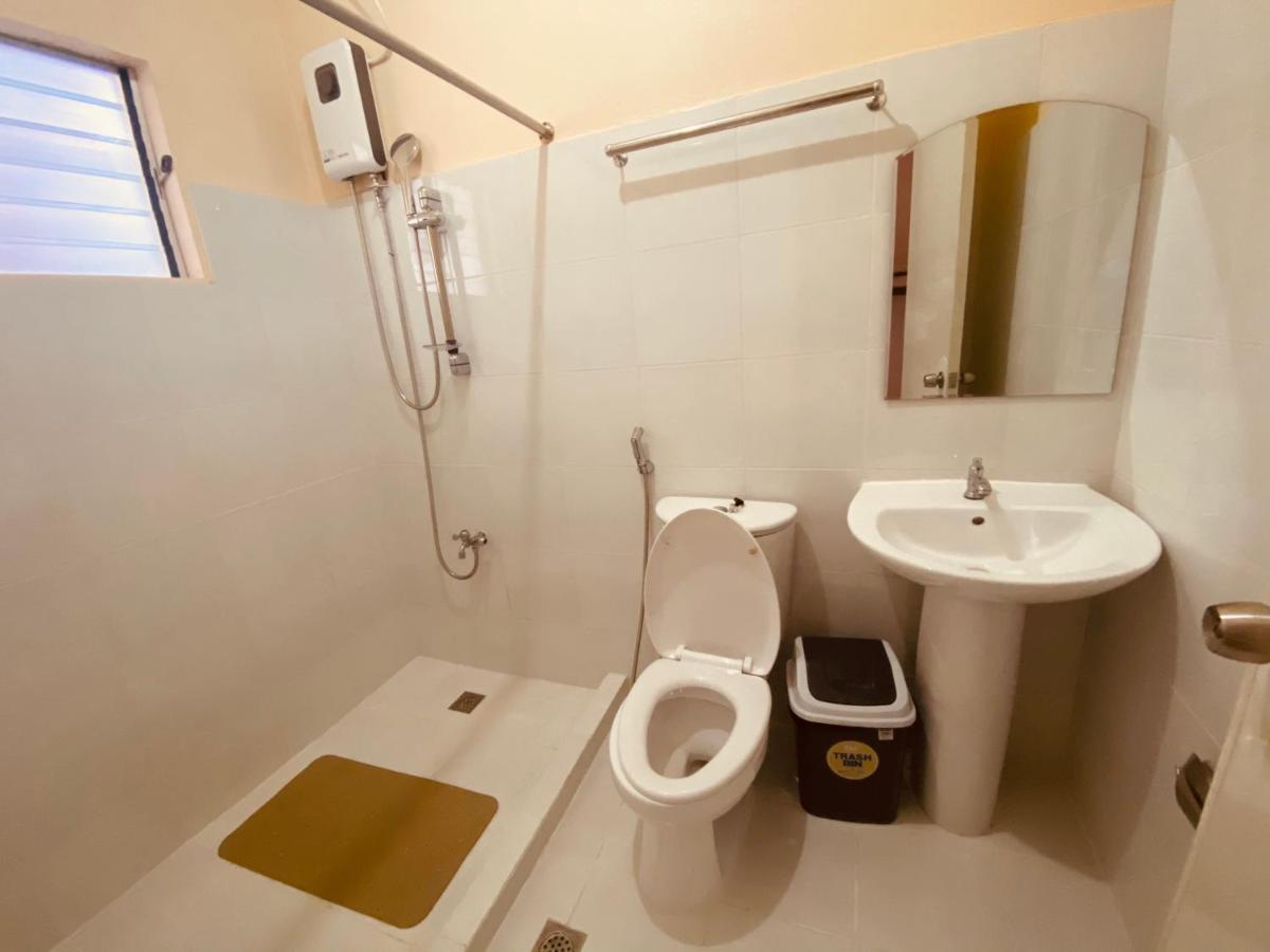 Claytown Pension House Dumaguete City ภายนอก รูปภาพ