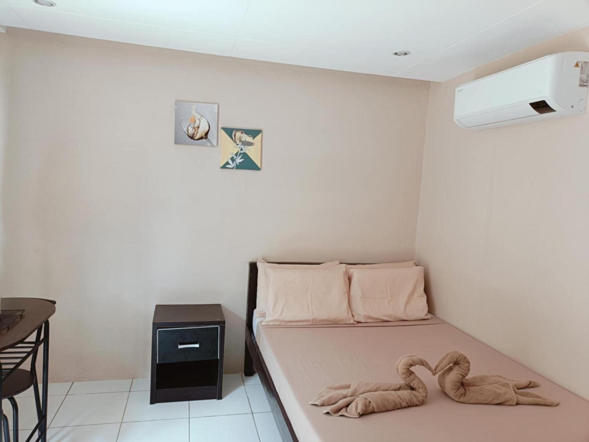 Claytown Pension House Dumaguete City ภายนอก รูปภาพ