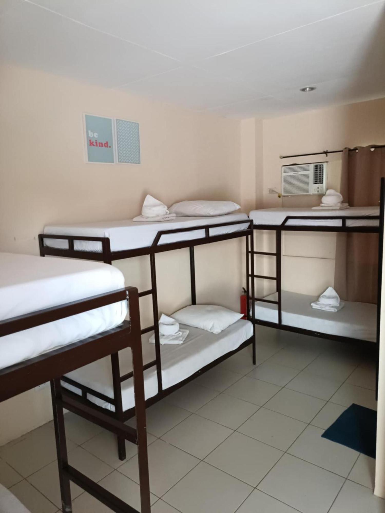 Claytown Pension House Dumaguete City ภายนอก รูปภาพ
