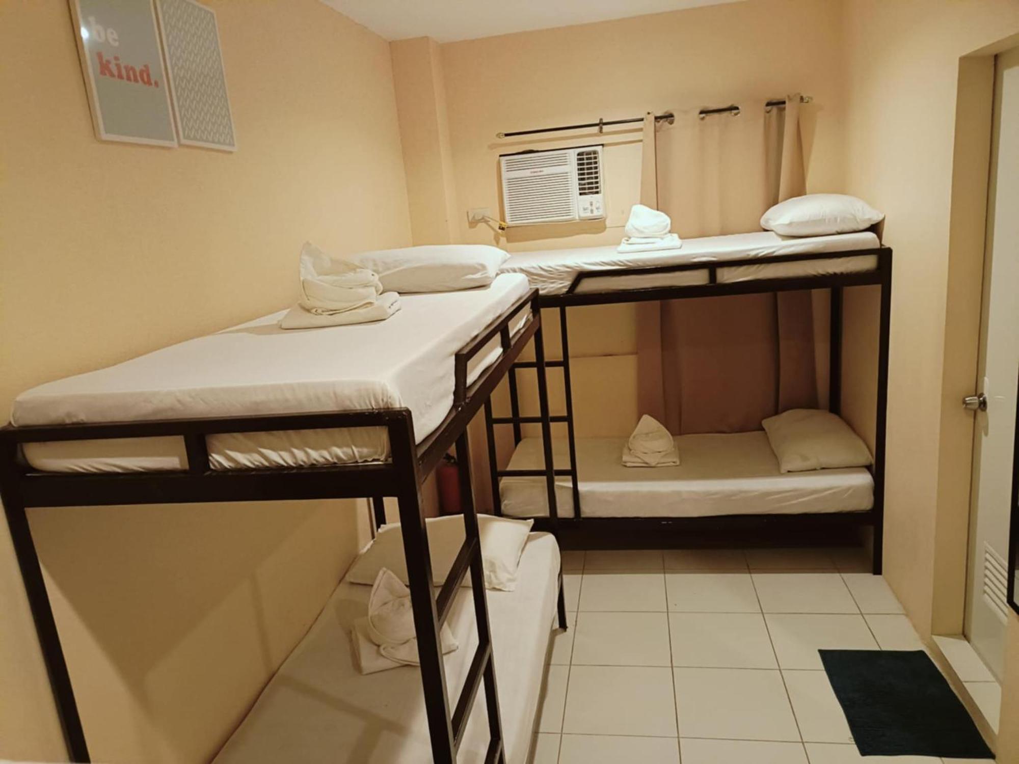 Claytown Pension House Dumaguete City ภายนอก รูปภาพ