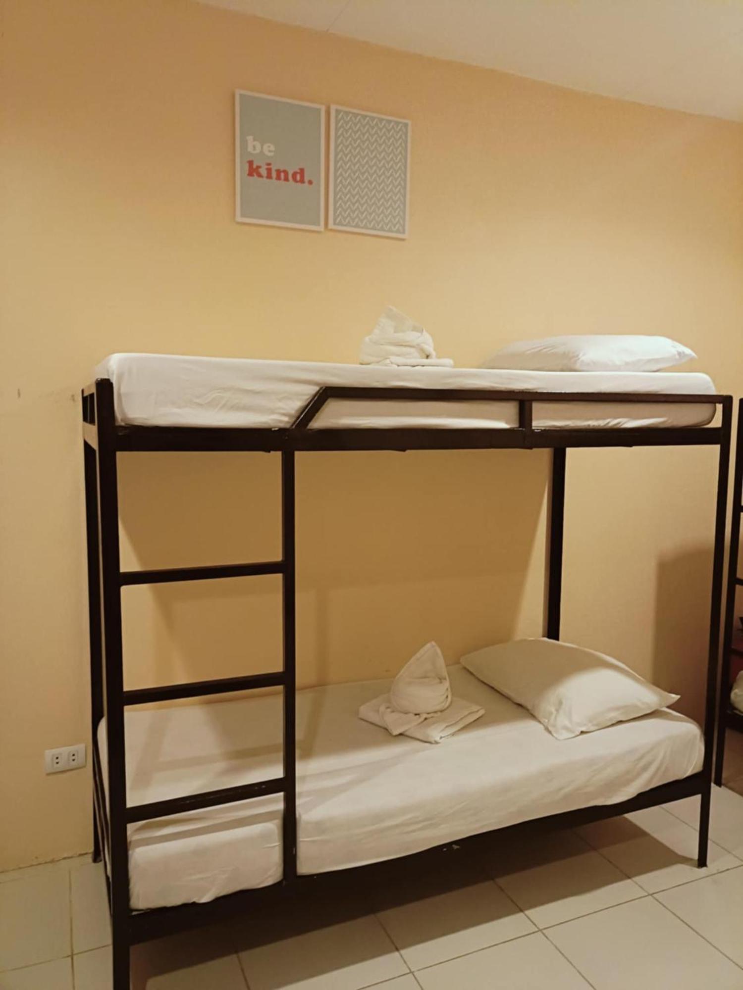 Claytown Pension House Dumaguete City ภายนอก รูปภาพ