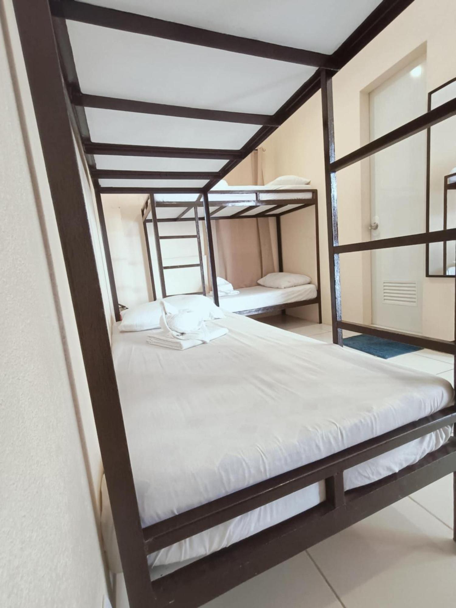 Claytown Pension House Dumaguete City ภายนอก รูปภาพ